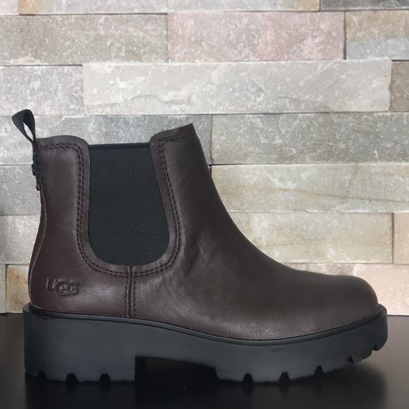 UGG Markstrum Leather Ankle Boots - Picture 8 of 13